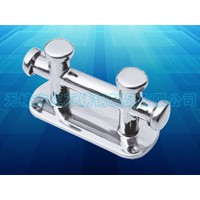 雙十字纜樁，單十字纜樁，系纜樁，