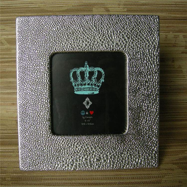 潮州市楓溪區(qū)英達紙業(yè)制品廠