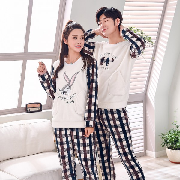 汕頭市嬌彩夢(mèng)服飾有限公司